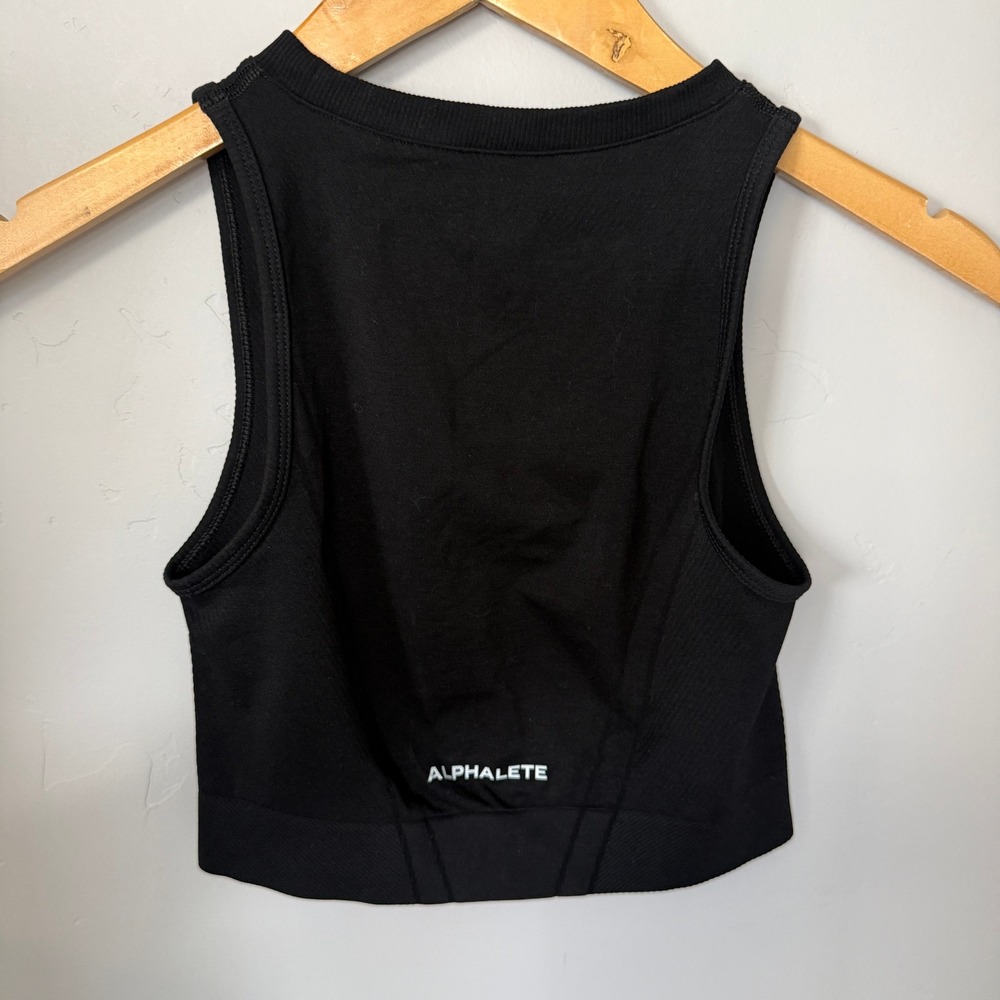 Alphalete Womens Black High Neck Seamless Ribbed Athletic Crop Top Size Small - Picture 3 of 9